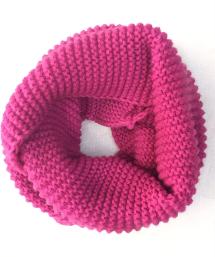 Eleganter Rundschal aus Wolle - Angels