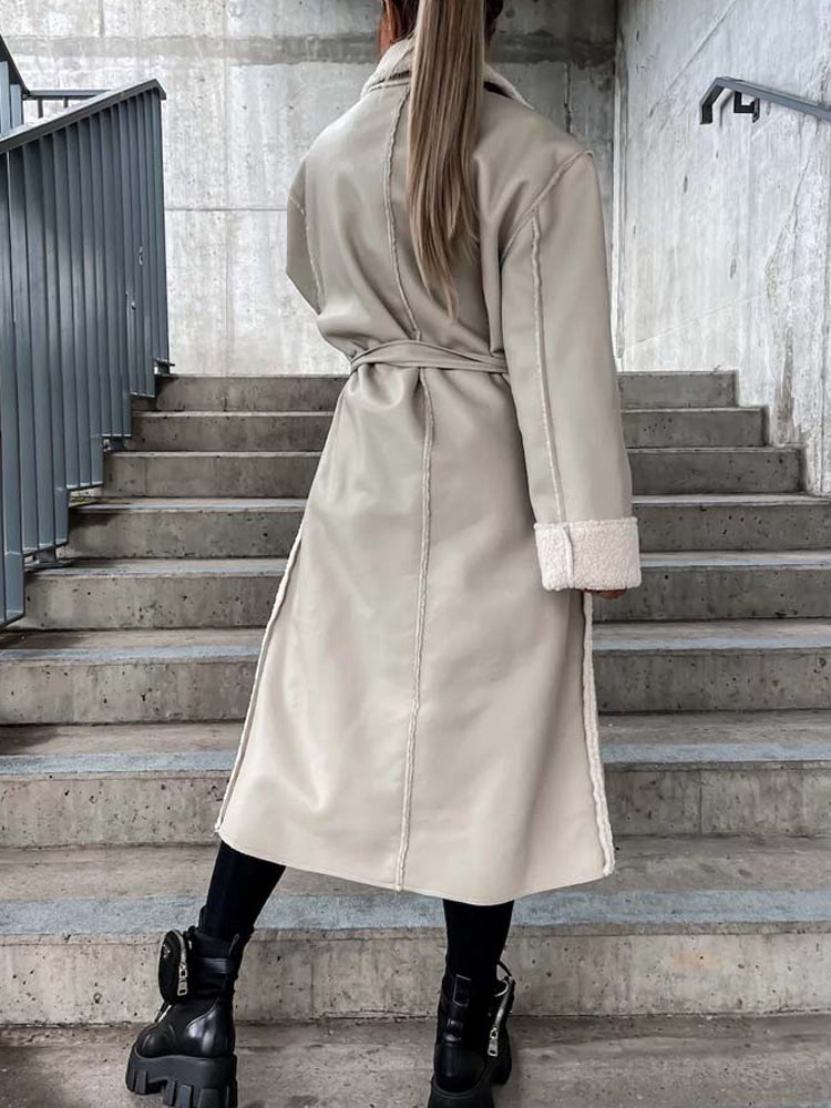 Lina™ | Haute Couture Mantel