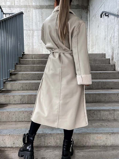 Lina™ | Haute Couture Mantel